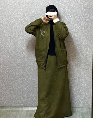 весогонка костюм бишкек: *Sport, Ətəkli Dəst.* *Parça: Nabuk.* *Ölçü: Standart: (38 40, 42, 44 — 2