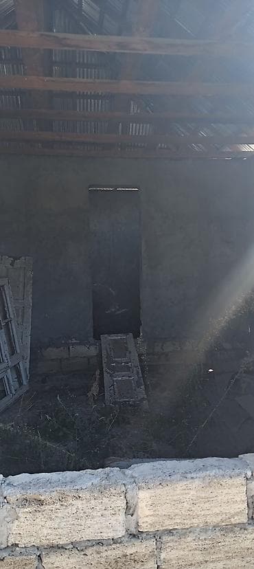 gencede ev: 2 otaqlı, 50 kv. m, Kredit yoxdur, Təmirsiz — 5