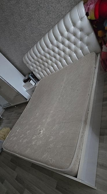 Matras 160×200 təcili satılır. 39 manat. Son qiymet