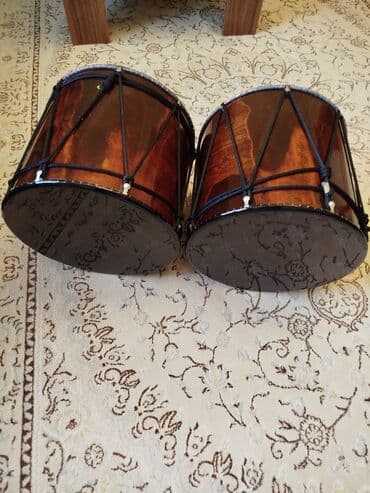 Fleytalar: İkili nağara dəsti - Korpus: cilalı tünd qoz rəngli taxta, səthdə — 3