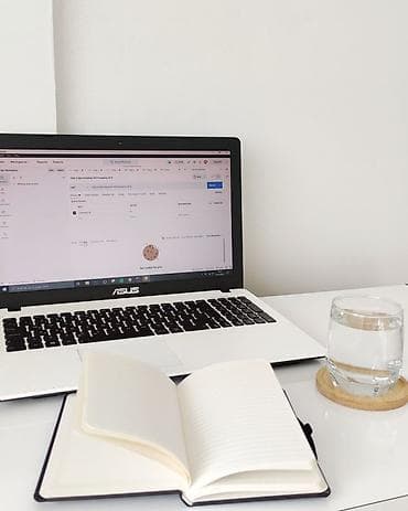 ASUS noutbuk - Model: ASUS (15.6" ekran ölçüsü təxmini) - Rəng