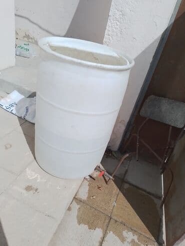 canavar sekilleri yazili: Boçkalar və çəlləklər — 1