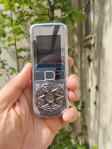 nokia 302: Nokia 8 Sirocco, 4 GB, rəng - Gümüşü, Düyməli — 2