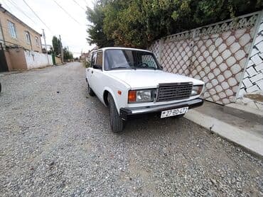 турбо.аз все об автомобилях в азербайджане: Bu, dörd qapılı, ağ rəngli VAZ-2107 sedan avtomobilidir. Avtomobilin — 22
