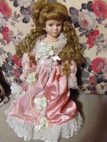 boyuk kukla: Ретро Фарфоровая кукла Kukla Farfor Almaniyadan Qetirilib Hamisini — 3