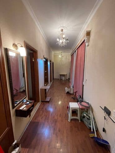 sumqayit bina evi: Icərişəhər merci bakun yanı. Hər cür şərayəti var — 10