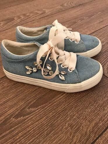 Cins 28/29 razmer xaricden alinib baha 15 m satilir lalafo.az -da Cins 28/29 razmer xaricden alinib baha 15 m satilir