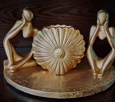 qara suvaq yoxsa agdag: Fiqur, Gips, rəng - Ağ — 7