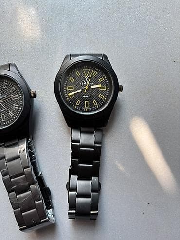 elektron saatlar ucuz qiymete: Yeni, Qol saatı, rəng - Qara — 1