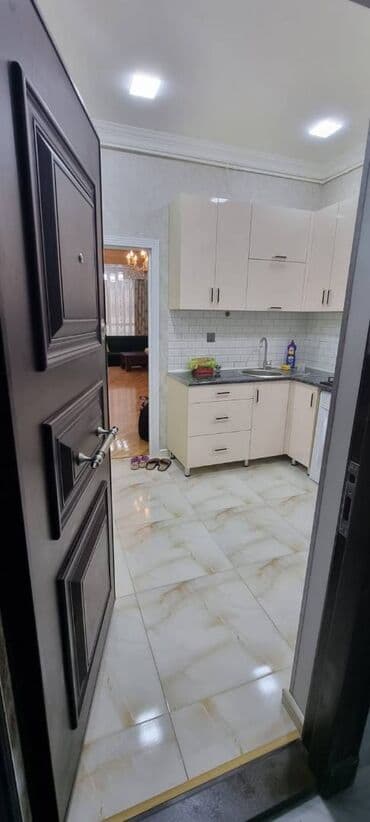 9 cu mikrorayon kiraye evler 2022: 8 Noyabr prospekti,Nargilə dairəsi yaxınlığı,Blue residence-də — 2