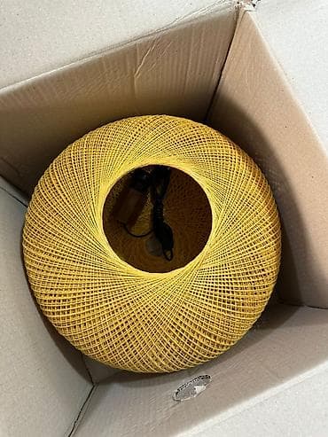 İplikdən toxunuş effektli tor abaşka ilə üçayaqlı döşəmə lampası - — 4