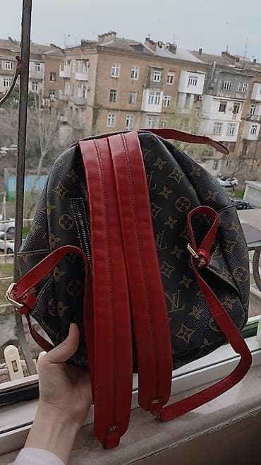 Туристические рюкзаки: Louis Vuitton stilində qadın bel-çiyin üçün sırt çantası.Zamok biraz — 2