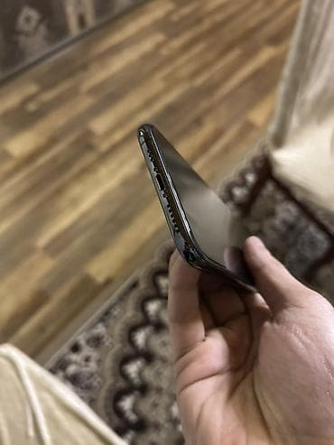 ipad pro qiymeti: IPhone X, Space Gray, Face ID — 5