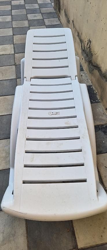 Brezza Garden Furniture markalı plastik şezlonq - Rəng: ağ -