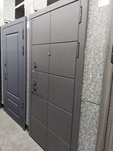 ev üçün qapı: Bu, MDF materialından hazırlanmış, tünd boz rəngli qapıdır. Müasir — 1