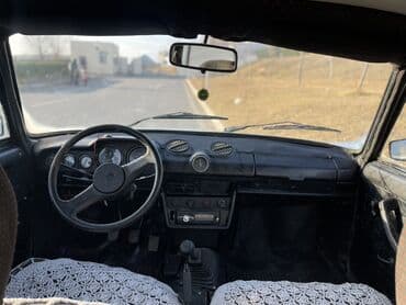 niva arxa bufer: VAZ (LADA) 2106: 0.6 l | 1982 il Sedan — 1