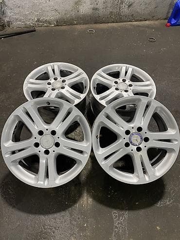 Salam dostlar 17 lik 211 kuzanin orginal diskiləri satilir diskilərdə