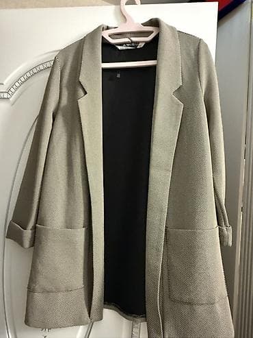 Костюмы: Qadın geyim dəsti – 3 ədəd üst geyimi 1) Boz svitşot - Rəng: tünd boz — 7