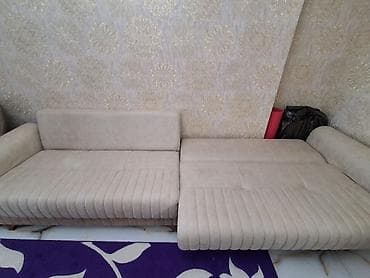 Bej rəngli geniş divan - Ölçü: təxminən 3 metr uzunluq (6 böyük — 8