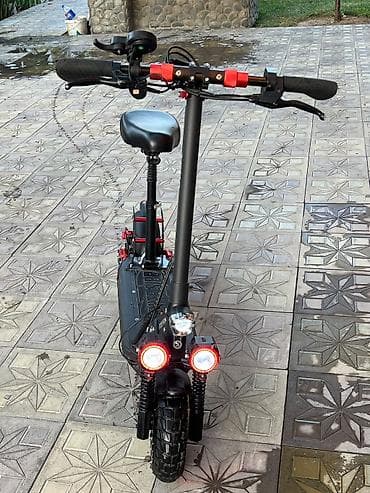 Elektrikli skuter – güclü off-road model - Model yazısı: “S8/S9 Pro” — 3