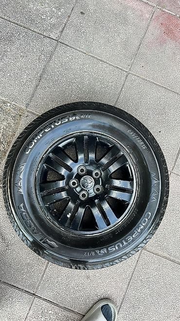 razval balans 24 saat: Mitsubişi markalı maşının disk tekerleri satılır — 2