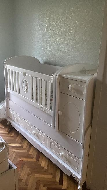 Kod 4440 Usaq besiyi satilir 80 azn Matras ortopedik .təzə kimidi