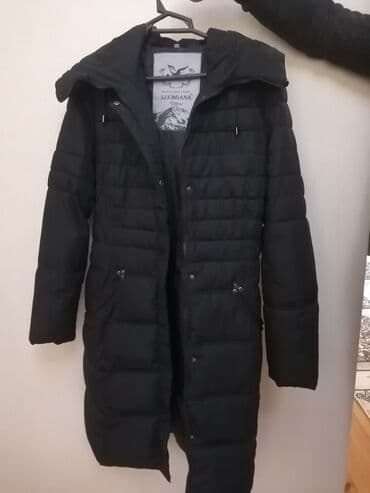 Toy paltarları və aksesuarları: Qış üçün qara uzun kurtka
İşlənmişdir — 1