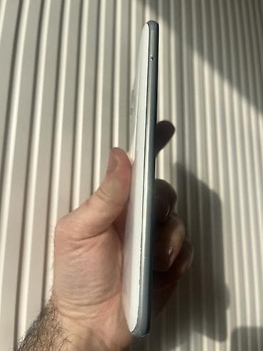 kreditde olan telefon aliram: Samsung Galaxy A30, 32 GB, rəng - Ağ, Barmaq izi — 7