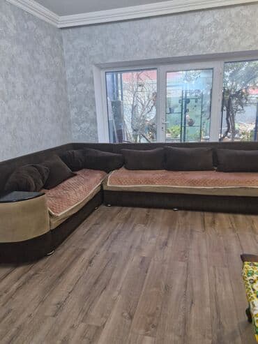 Künc divan, İşlənmiş