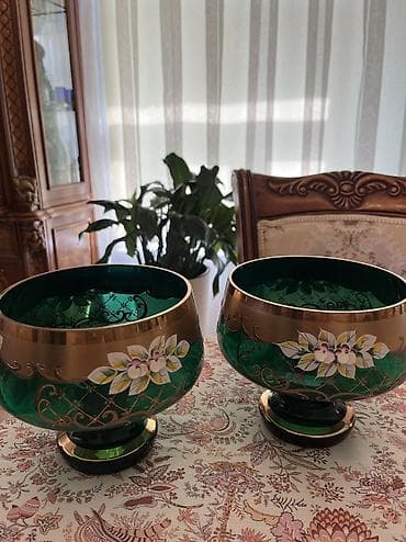 mis samovar satilir: Yaşıl rəngli dekorativ şirniyyat/qənnadı qabları dəsti (2 ədəd) - — 1