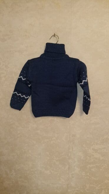 uşaqlar üçün hədiyyələr: Uşaq qışlıq koftalar.Biri yeni,digərləri bir dəfə geyinilib yeni — 4