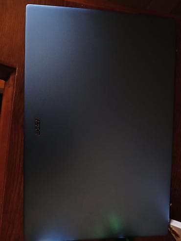 Скупка ноутбуков: Acer Swift 3 noutbuku - Ekran: 14" FHD (1920x1080) IPS - Prosessor — 4