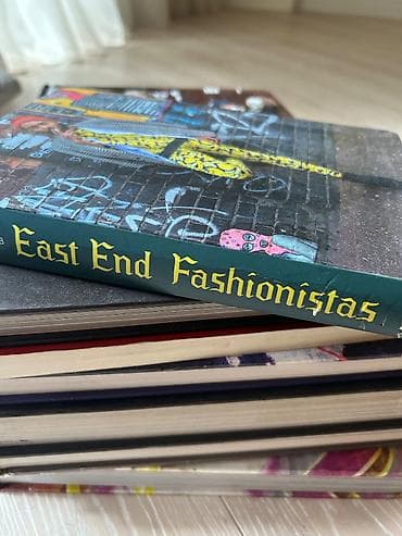 Moda kitabları. Qiymət hamısı üçün qeyd olunub. Ayrılıqda da satılır — 6