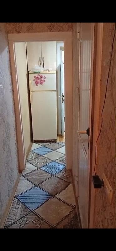 bahali evler: Gengede, pasyolkada .Gold Emine ile uzbe uz. 2 ci etaj. Evde kombi — 4