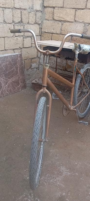 yeni velosiped: Klassik şəhər velosipedi - Rəng: qızılı/sarı tonlarda - Çərçivə: düz — 7