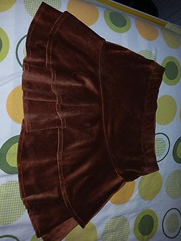 Mini qehveyi qatli yupka. L razmer. Elaqe: 050 671 75 66