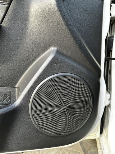 hazir lipucka: Hazır Səs Sistemi Kia Cerato Koup’un üstündədir, zavod səs sistemi ilə — 6