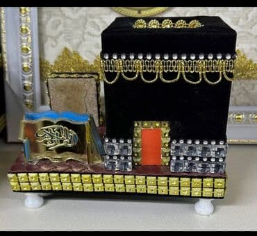 dini profil şəkilləri: Dini suvenirlər,dini hədiyyələr satılır.Saatlar,fiqurlar,aksesuarlar — 1