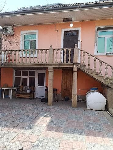 Qaraçuxur qəs. 7 otaqlı, 120 kv. m