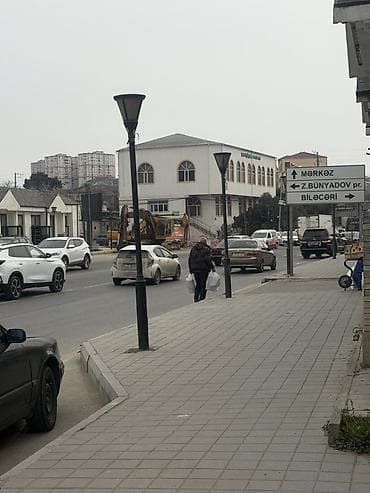 xirdalan corek zavodu: Bineqedi 4yolda yerleşen obyekt icareye verilir. Eni 3m, uzunu 4.20 — 4