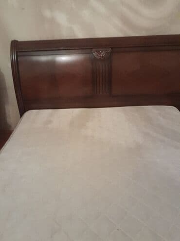 yaşma: Yataq dəsti satılır qırığı sınığı yoxdu matras var qiymət 200 AZN — 4