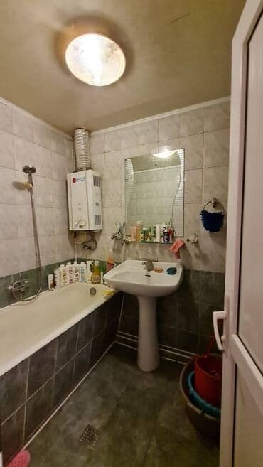 məhlə evi: Bakı, 3 otaqlı, Köhnə tikili, 60 kv. m — 8