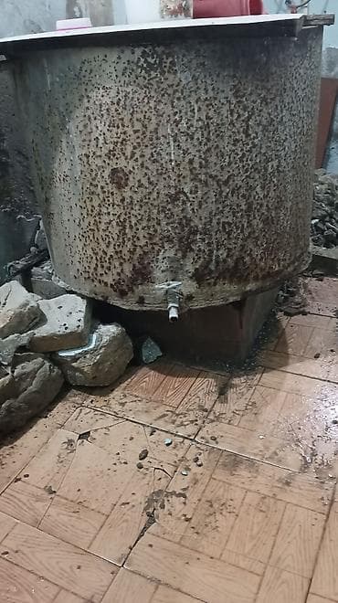 hamam tavanlari: Bak, Metal, 500 l l, İşlənmiş, Ünvandan götürmə — 3
