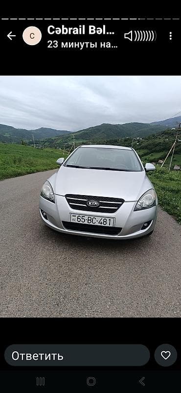 kıa ceed: Kia Ceed hatchback – gümüşü rəng - Kuzov: 5 qapılı hatchback - Rəng — 3