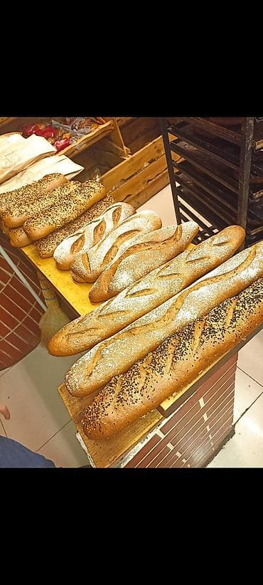 Salam Corey ustasiyam hər cür çörəyi bacarıram esasenda qara çörəklər
