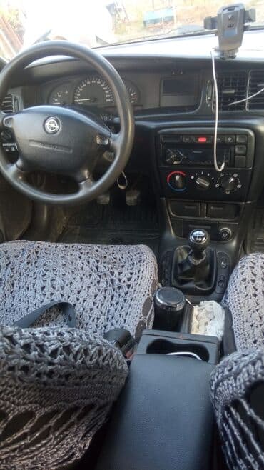 ekskavatör satışı: Opel Vectra Caravan (universal kuzov), gümüşü rəng. - Kuzov: 5 qapı — 5