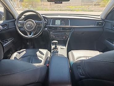 Продажа авто: Kia K5: 2 л | 2016 г. Седан — 2