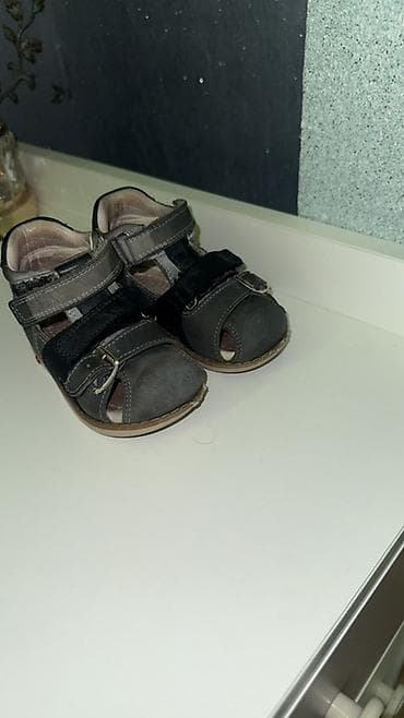 детские вещи 12 лет: Ortopedik ayaqqabi 2ci el az geyinilib Uşaq sandalı - Model: açıq — 1