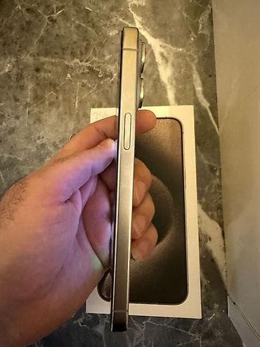 ayfo: IPhone 15 Pro Max, 256 GB, Gümüşü, Face ID — 4