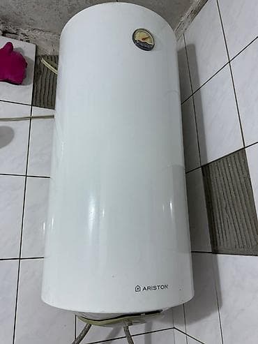 Ariston 85azn. 80litrlikdir. Ela veziyyetdedir. Unvan Qaracuxur. *N17